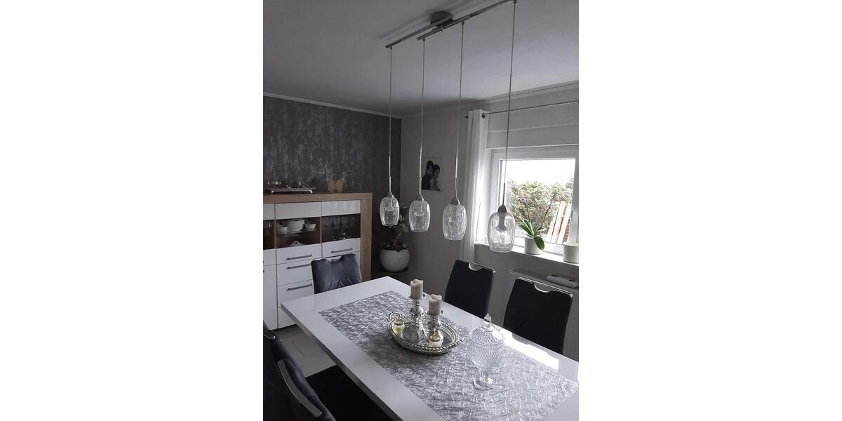 Einfamilienhaus Xanten - 8 Zimmer, 126 m&sup2;, 325.000&euro; | Angebot:24283908