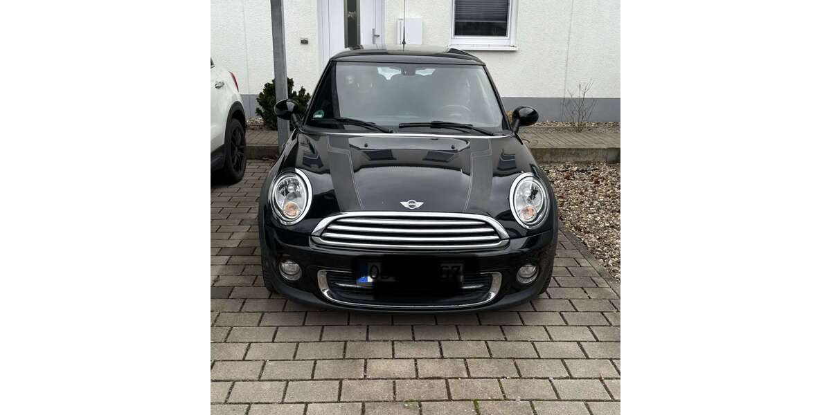 Mini One 153.000 km 6.000 &euro; Dinslaken 46539