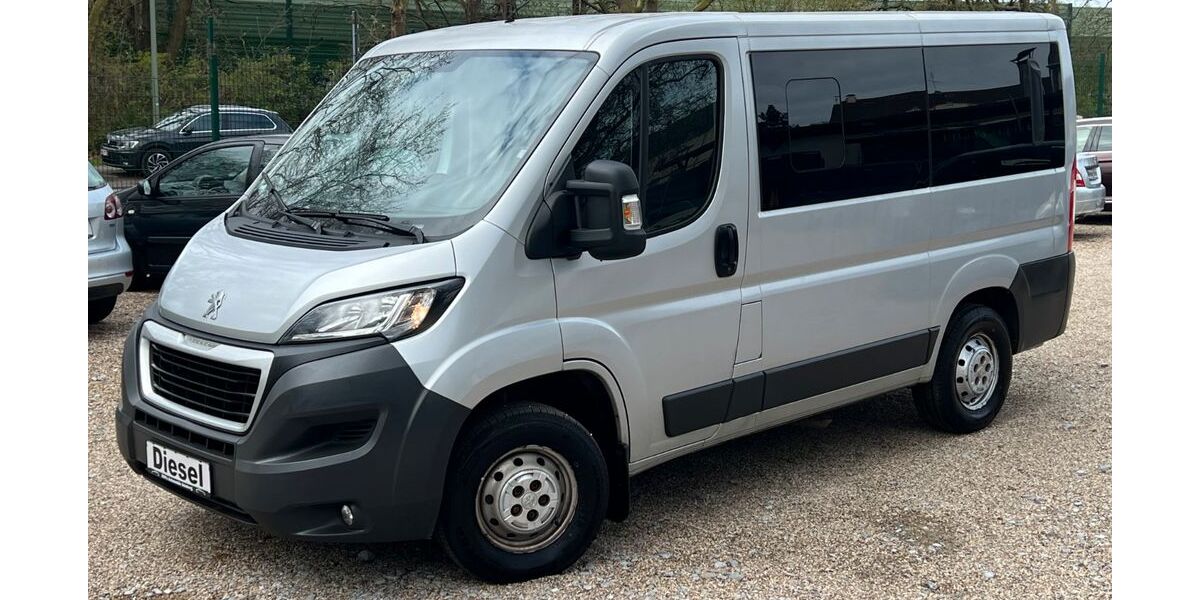 Peugeot Boxer 218.805 km 9.999 &euro; Duisburg 47137