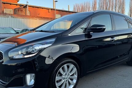 Kia Carens 176.000 km 6.900 &euro; Bocholt 46395