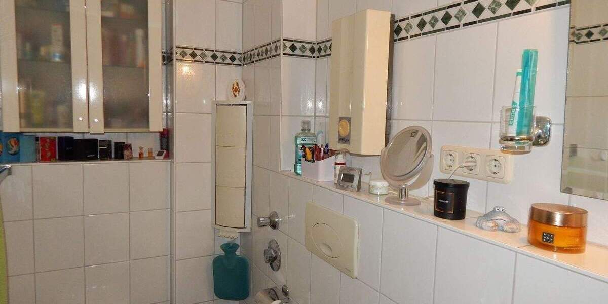 Etagenwohnung Moers Hochstraß - 2 Zimmer, 59 m&sup2;, 174.000&euro; | Angebot:26117346