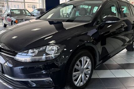VW Golf 127.256 km 13.990 &euro; Duisburg 47229