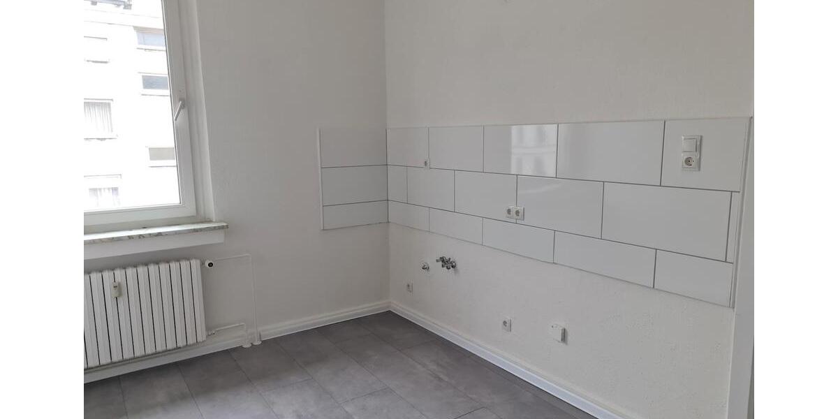 Etagenwohnung Duisburg Hamborn - 2 Zimmer, 51 m&sup2;, 360&euro; | Angebot:25722250