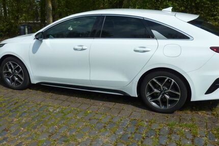 Kia pro ceed / ProCeed 106.900 km 14.300 &euro; Raesfeld 46348