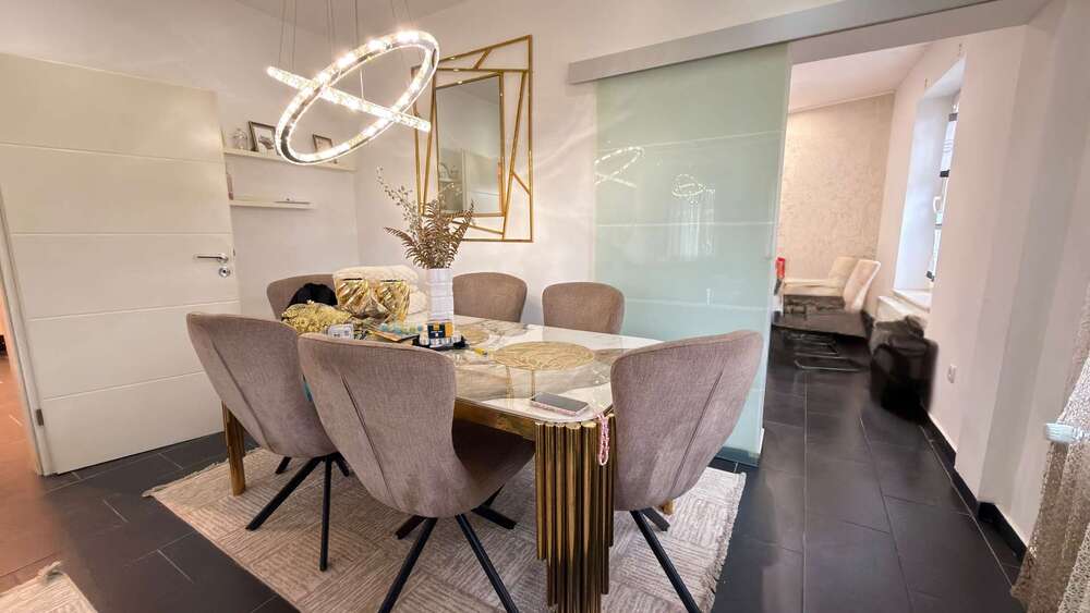 Modernisiertes 3-Parteienhaus mit Maisonette und Gartenanteil nahe Centro - Mehrfamilienhaus, Wohnhaus Oberhausen Osterfeld | Angebot:26523102