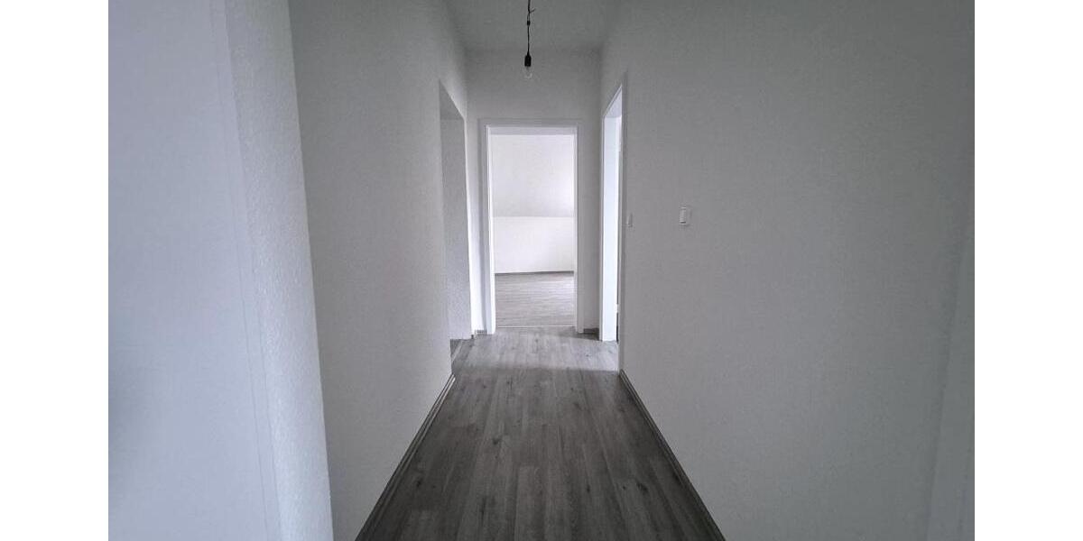 Etagenwohnung Duisburg Hamborn - 3 Zimmer, 76 m&sup2;, 560&euro; | Angebot:24687377