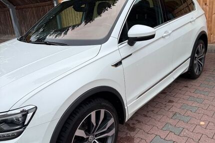 VW Tiguan 95.000 km 26.500 &euro; Duisburg 47269