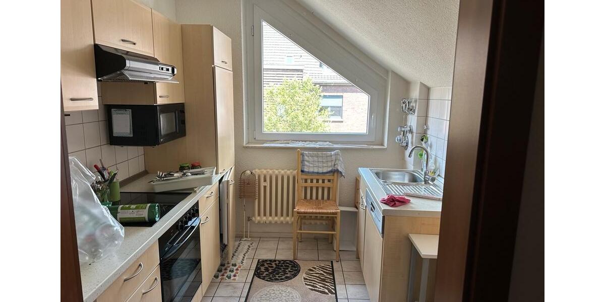 Dachgeschoßwohnung Dinslaken Hiesfeld - 1 Zimmer, 49 m&sup2;, 641&euro; | Angebot:26660547