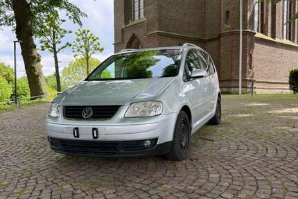 VW Touran 220.040 km 2.495 &euro; bocholt 46395