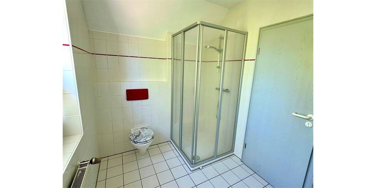 Einfamilienhaus Geldern - 8 Zimmer, 200 m&sup2;, 625.000&euro; | Angebot:26596105
