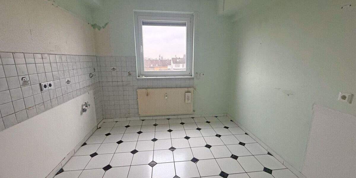 Etagenwohnung Duisburg Hochheide - 2 Zimmer, 71 m&sup2;, 129.000&euro; | Angebot:25684453