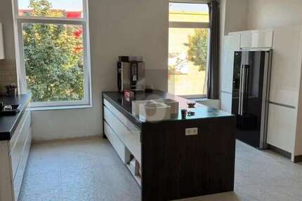 Haus Duisburg Laar - 25 Zimmer, 826 m&sup2;, 1.500.000&euro; | Angebot:26524736