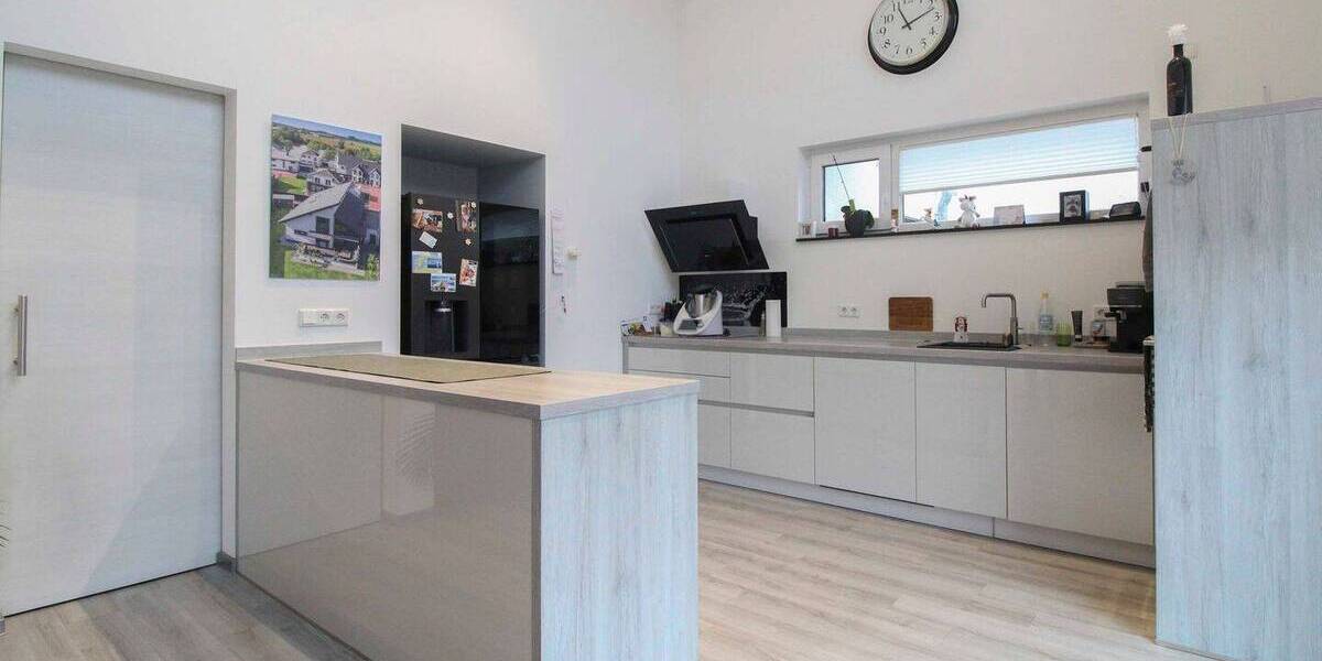 Einfamilienhaus Rees - 6 Zimmer, 178 m&sup2;, 690.000&euro; | Angebot:25958605