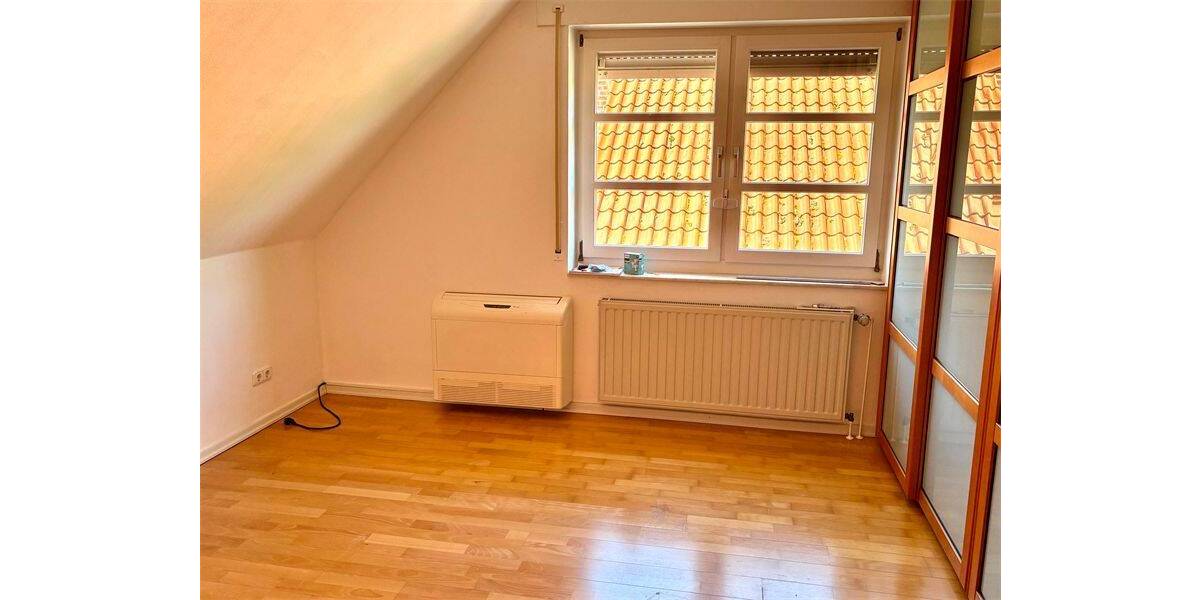 Einfamilienhaus Geldern - 8 Zimmer, 200 m&sup2;, 625.000&euro; | Angebot:26596105