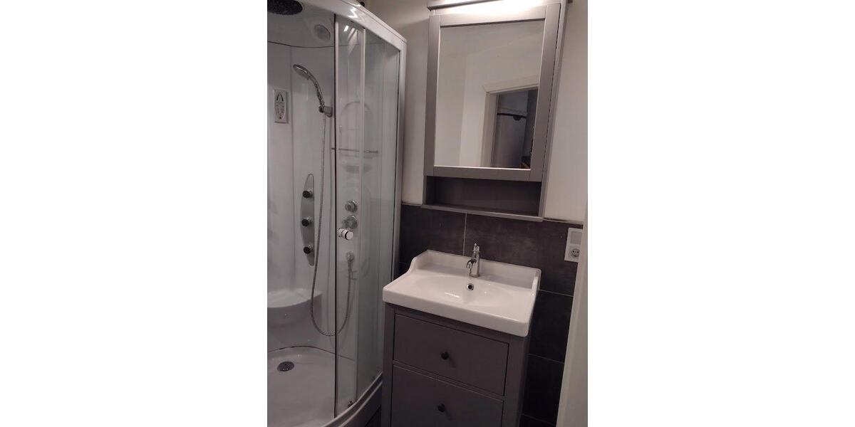 Gewerbeobjekt Moers Rheinkamp - 350&euro; | Angebot:26389286