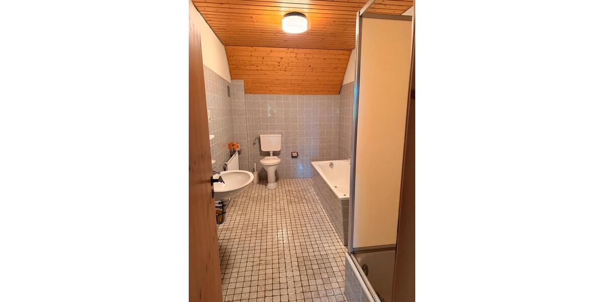 Einfamilienhaus Rees - 3 Zimmer, 320 m&sup2;, 699.000&euro; | Angebot:27080103