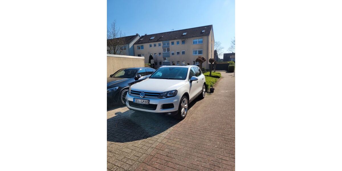 VW Touareg 161.000 km 19.800 &euro; weeze 47652