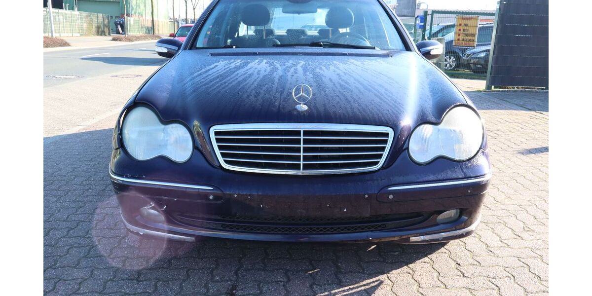 Mercedes-Benz C 180 166.000 km 2.490 &euro; Bocholt 46395