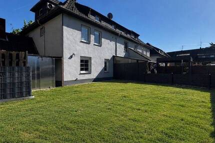 Haus Oberhausen Sterkrade-Mitte - 5 Zimmer, 98 m&sup2;, 249.000&euro; | Angebot:26629420