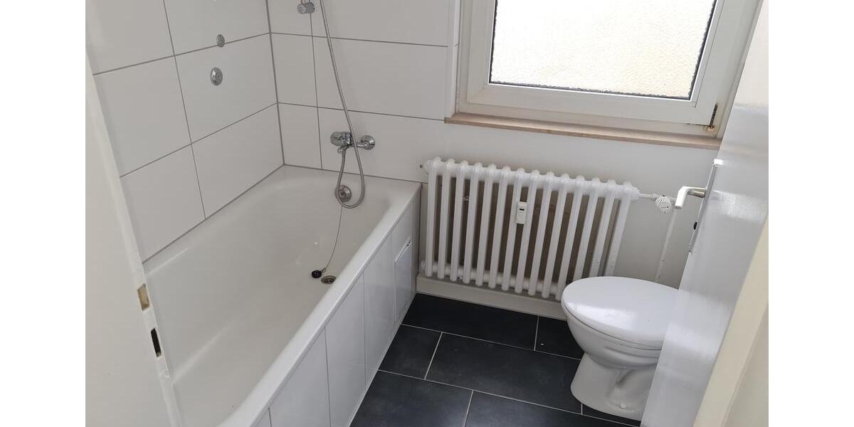 Etagenwohnung Duisburg Hamborn - 3 Zimmer, 59 m&sup2;, 396&euro; | Angebot:23782486