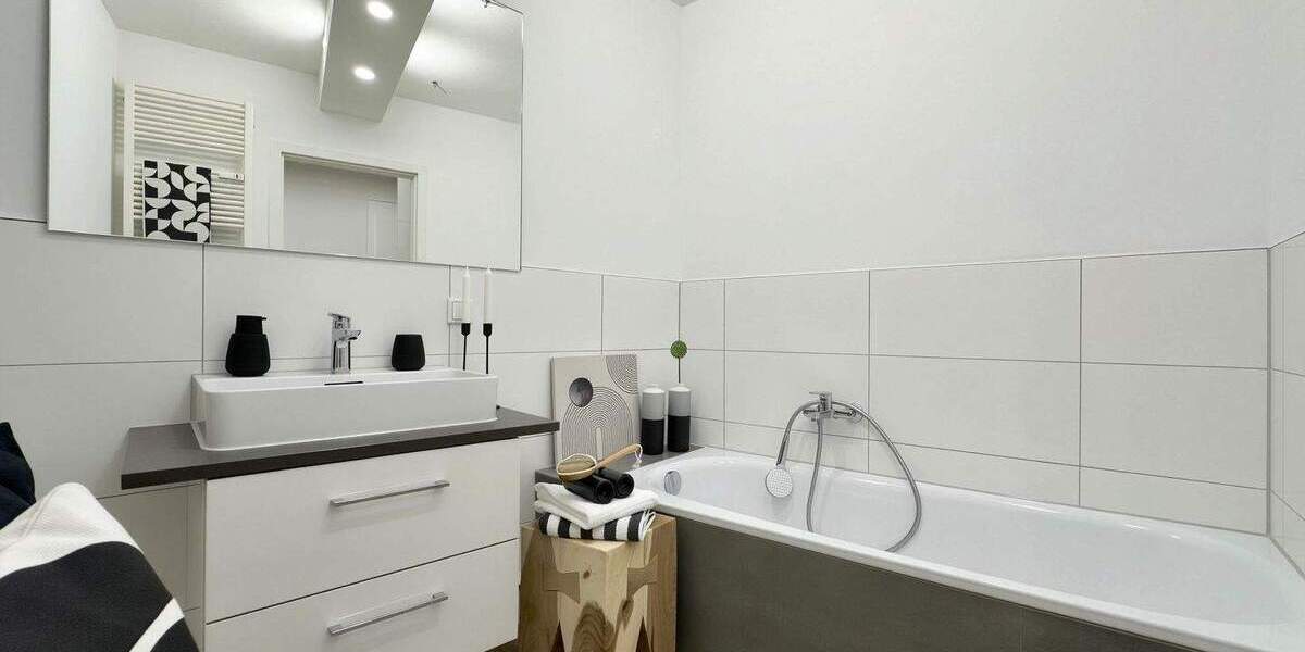 Etagenwohnung Duisburg Alt-Homberg - 3 Zimmer, 90 m&sup2;, 169.000&euro; | Angebot:25774429