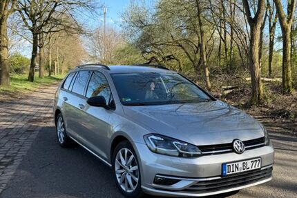 VW Golf 185.342 km 9.000 &euro; Dinslaken 46539
