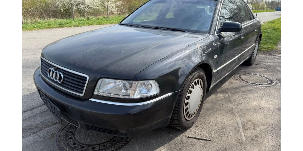 Audi A8 171.194 km 8.950 &euro; Wesel 46485