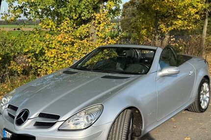 Mercedes-Benz SLK 200 83.000 km 10.990 &euro; Dinslaken 46535