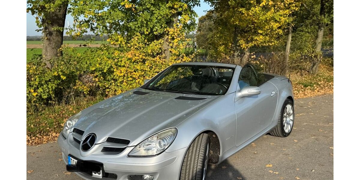 Mercedes-Benz SLK 200 83.000 km 10.990 &euro; Dinslaken 46535