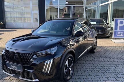 Peugeot 2008 15.872 km 24.990 &euro; Moers 47445