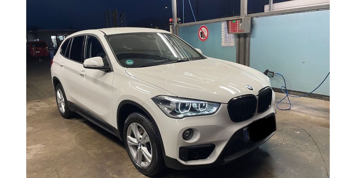 BMW X1 77.973 km 18.900 &euro; Kamp-Lintfort 47475