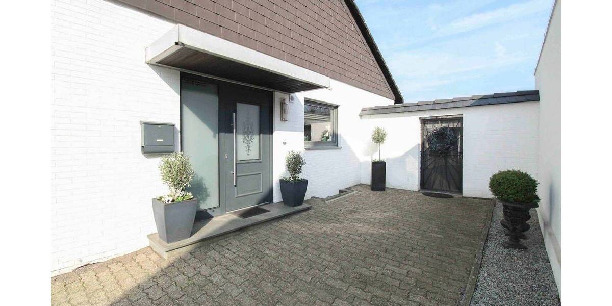 Einfamilienhaus Moers Scherpenberg - 4 Zimmer, 469.000&euro; | Angebot:26080883