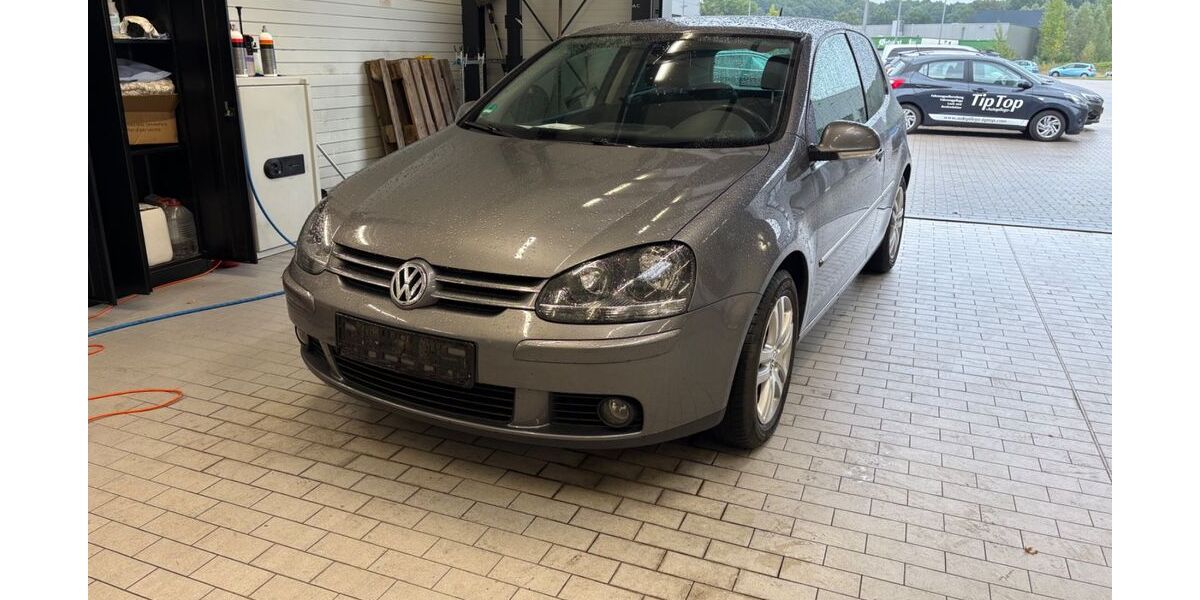 VW Golf 179.800 km 2.780 &euro; Isselburg 46419