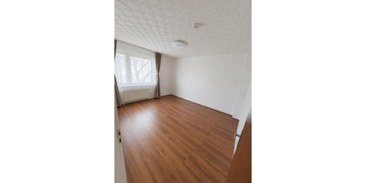Etagenwohnung Duisburg Beeck - 2.5 Zimmer, 49 m&sup2;, 320&euro; | Angebot:26660194