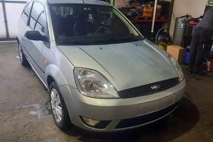 Ford Fiesta 59.693 km 4.450 &euro; Dorsten 46282