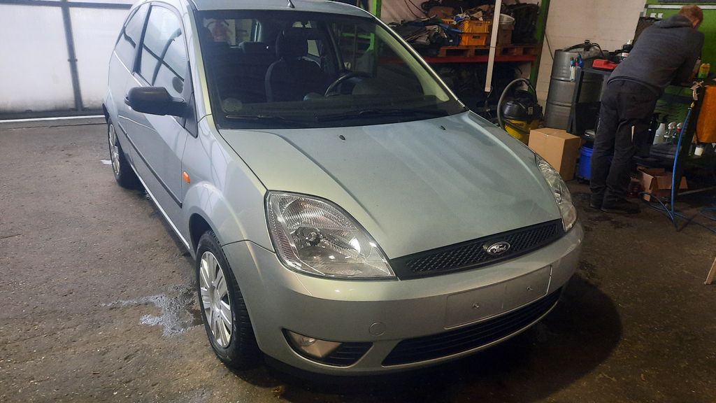 Ford Fiesta 59.693 km 4.450 &euro; Dorsten 46282