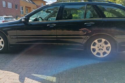 Mercedes-Benz C 200 355.000 km 3.750 &euro; Duisburg 47167