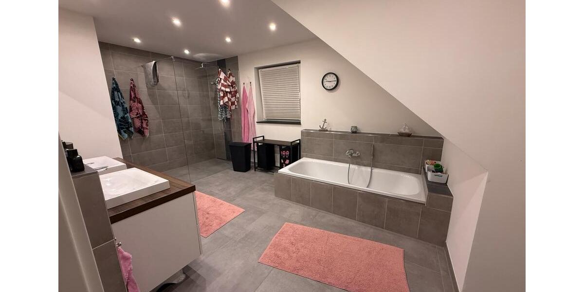 Einfamilienhaus Weeze - 5 Zimmer, 175 m&sup2;, 674.900&euro; | Angebot:26690360