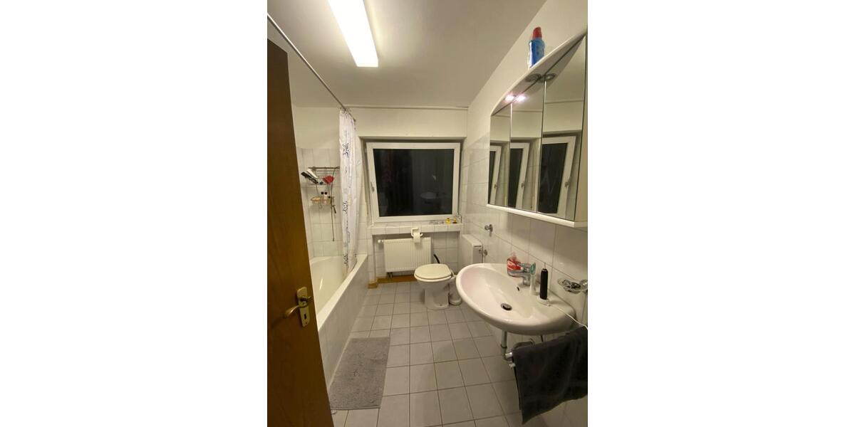 Etagenwohnung Dorsten - 3 Zimmer, 90 m&sup2;, 700&euro; | Angebot:26041025