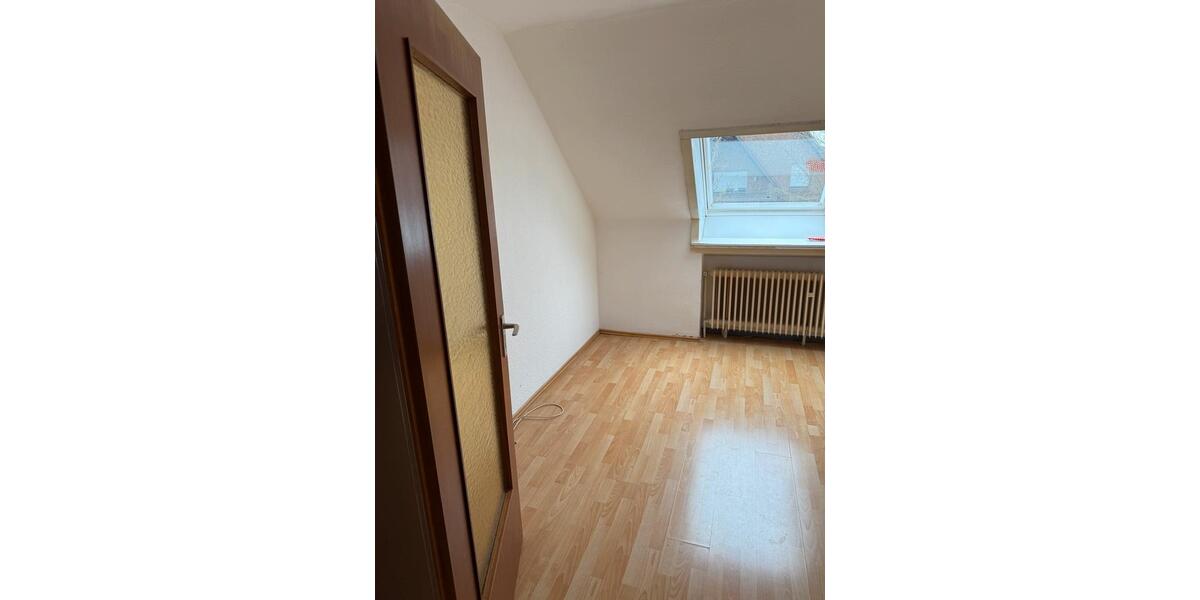 Dachgeschoßwohnung Borken - 2 Zimmer, 65 m&sup2;, 33&euro; | Angebot:25887341