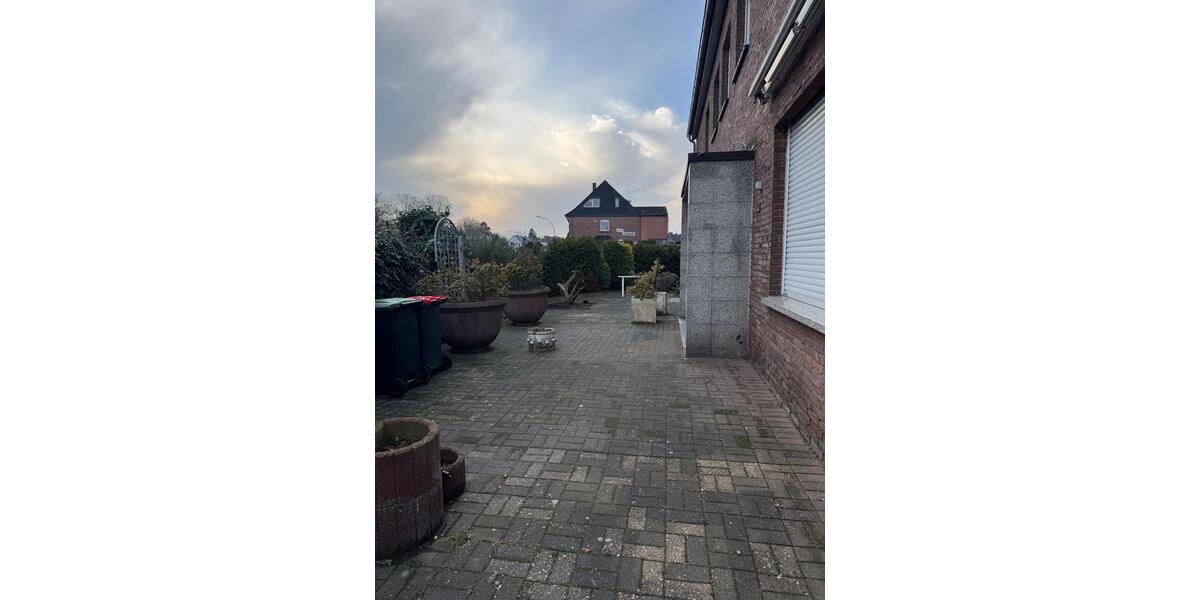 Mehrfamilienhaus, Wohnhaus Kamp-Lintfort Lintfort - 649.000&euro; | Angebot:25102085