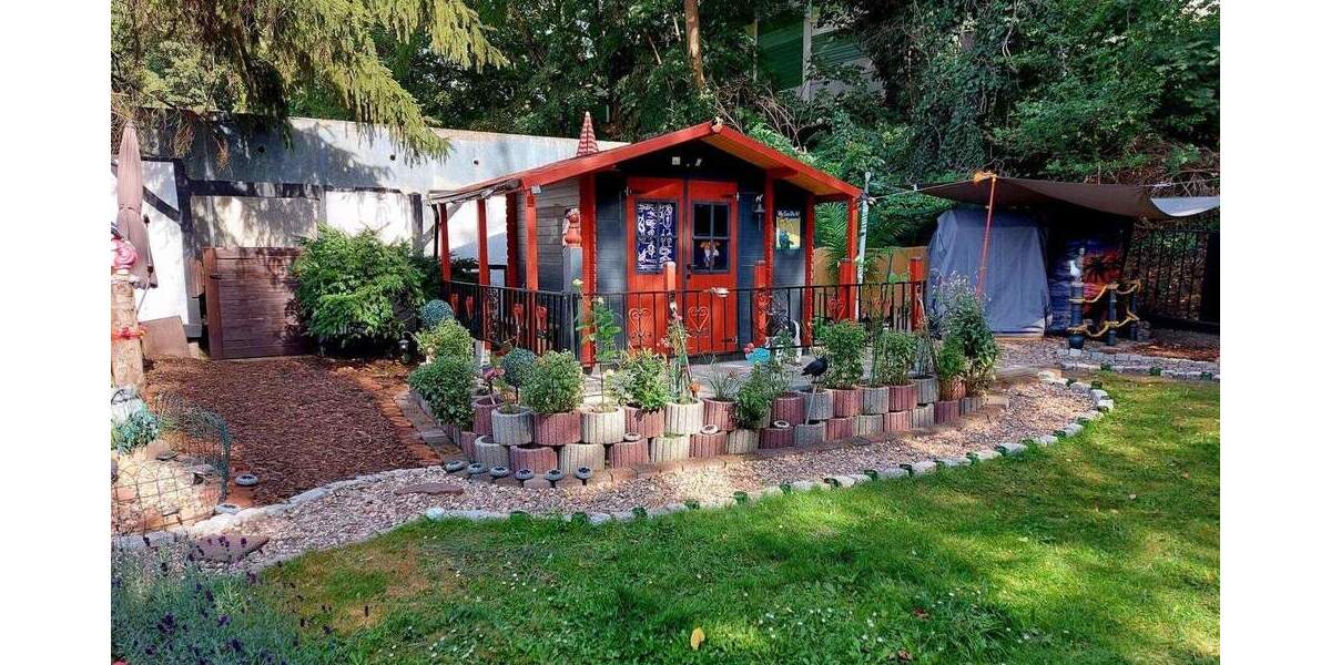 Einfamilienhaus Duisburg Beeck - 5 Zimmer, 126 m&sup2;, 295.000&euro; | Angebot:25688688