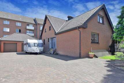 Haus Moers Rheinkamp - 4 Zimmer, 144 m&sup2;, 599.000&euro; | Angebot:27362203