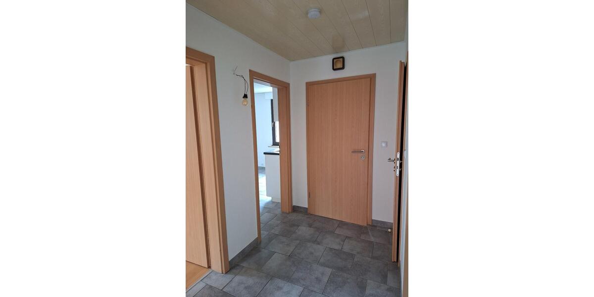 Dachgeschoßwohnung Dinslaken Lohberg - 2 Zimmer, 64 m&sup2;, 490&euro; | Angebot:25947638