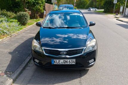 Kia ceed / Ceed 134.000 km 3.800 &euro; Issum 47661