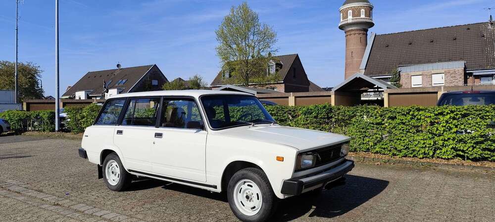Lada 2106 17.000 km 9.999 &euro; Kevelaer 47623
