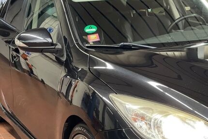 Mazda 3 157.000 km 9.900 &euro; Dinslaken 46535