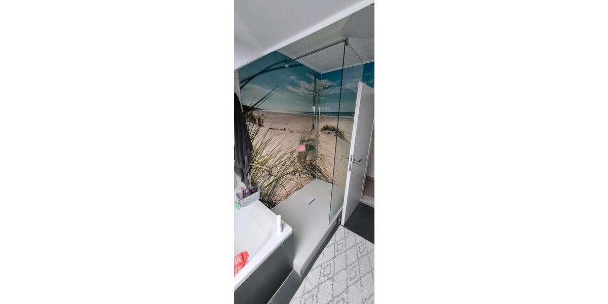 Dachgeschoßwohnung Voerde (Niederrhein) - 3 Zimmer, 68 m&sup2;, 199.000&euro; | Angebot:26120877