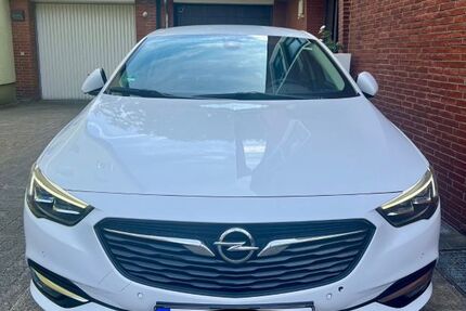 Opel Insignia 83.000 km 12.690 &euro; Oberhausen 46045