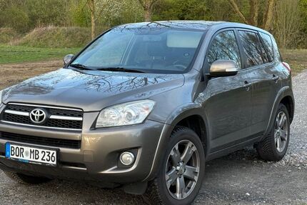 Toyota RAV 4 218.000 km 7.200 &euro; Bocholt 46395